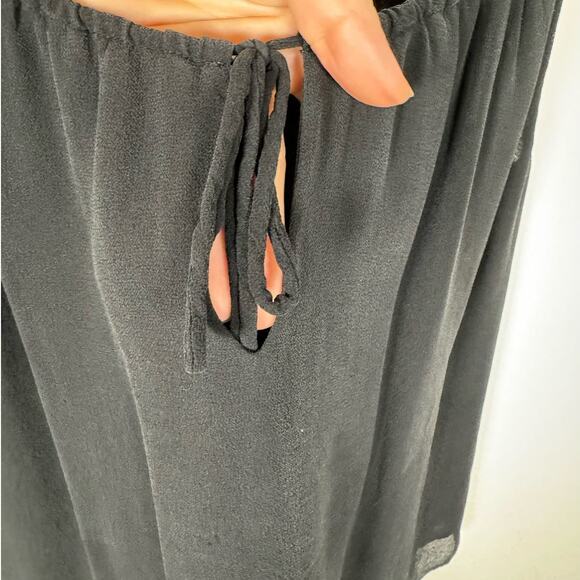 Aritzia 100% Silk Quiet Luxury Dark Feminine Minimalist Preppy Office Blouse XS - Picture 4 of 8